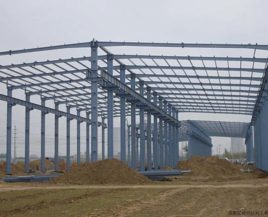 Magazzino/officina/hangar/pollaio/edificio prefabbricato in acciaio con struttura in metallo, struttura in acciaio prefabbricata
